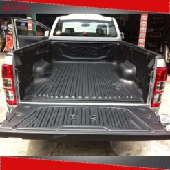 Lót thùng xe toyota Hillux Vigo