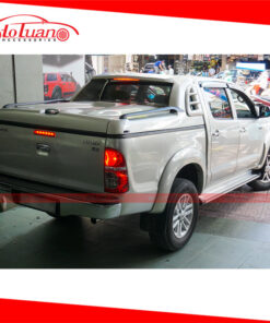 Nắp thấp mang cá cho xe Toyota Hilux 2012 - 2014