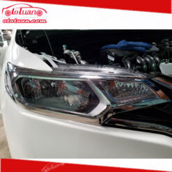 Viền đèn trước xe Honda Jazz