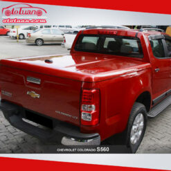 Nắp thùng xe bán tải Chevrolet Colorado SX