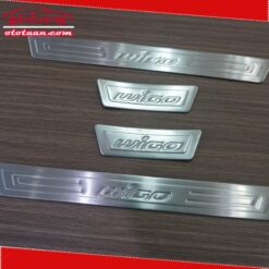 Nẹp bước chân chống trầy phần sơn Toyota Wigo
