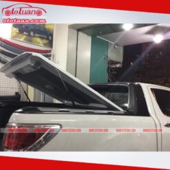 Nắp thùng thấp 45 và khung wildtrak