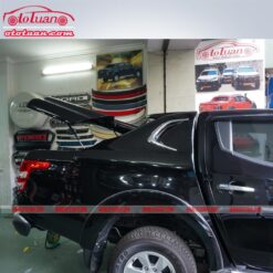 Nắp thùng thấp xe Triton 2017 - 2018