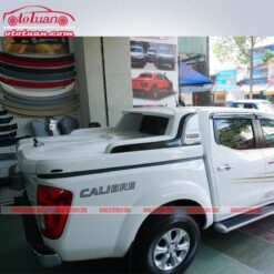 Nắp thùng thấp xe Nissan Navara
