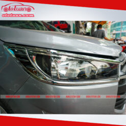 Viền đèn trước xe Innova 2018 - 2019