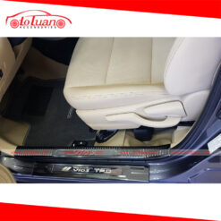 Nẹp bước chân titan xe Toyota Vios