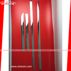 Nẹp chỉ hông Hyundai Accent