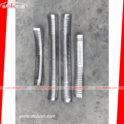 Nẹp bước chân phần nhựa Hyundai Accent 2018