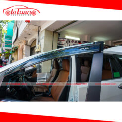 Viền che mưa xe Innova 2018