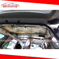Dán cách nhiệt trần cho xe Fortuner 2017