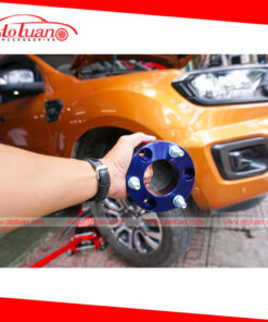 Spacer phuộc trước Ford Ranger