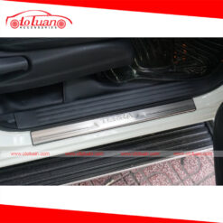 Nẹp cửa chống trầy Nissan Terra