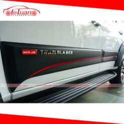 Ốp hông sườn xe Traiblazer
