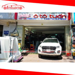 Mặt galang Ford Ranger kiểu Raptor sơn bạc