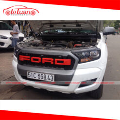 Mặt galang Ford Ranger chữ đỏ led trắng
