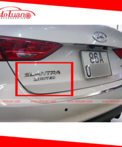 Chữ dán Limited cho xe Elantra