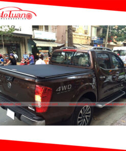 Nắp thùng cuộn mềm Nissan Navara -  Carryboy CB743