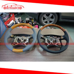 Khâu da vô lăng + Sơn giả gỗ xe innova