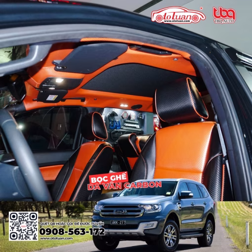 Ford Everest 2019 cá nhân hóa nội thất màu đen phối cam