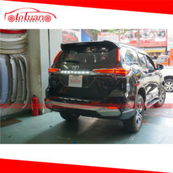 Đuôi xe Fortuner độ LEXUS LX 570 Sport