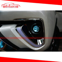 Độ đèn bi gầm xenon cho Fortuner 2017+