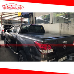 Nắp thùng 3 tấm xe Mazda BT50