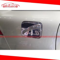 Ốp nắp xăng xe Toyota Avanza 2020