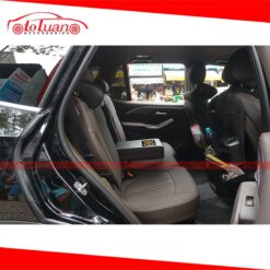 Độ bệ gác tay hàng ghế thứ 2 xe Vinfast LUX SA 2.0