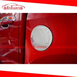 Ốp nắp dầu xe Colorado 2015 - 2020