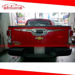 Ốp tay cốp mạ crôm xe Colorado