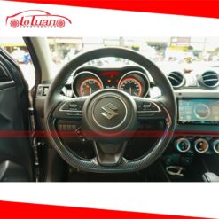 Sơn giả carbon cho vô lăng xe Suzuki Swift