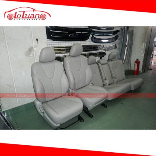 Bọc ghế da cho xe Toyota Venza