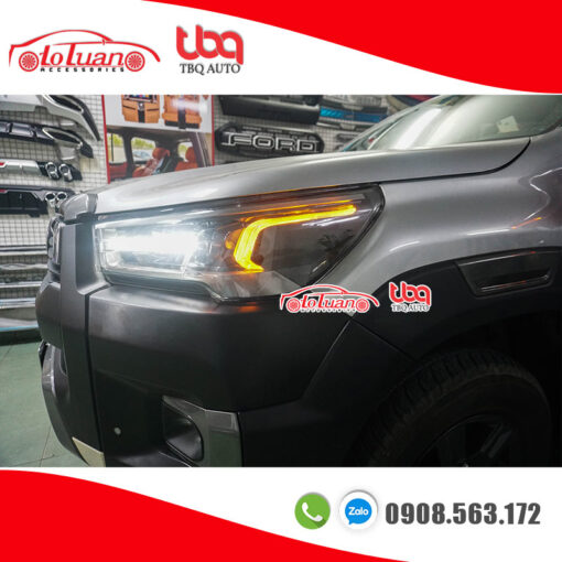Body kit nâng đời Toyota Hilux thường thành Adventure