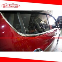 Viền chân kính xe Vinfast Fadil