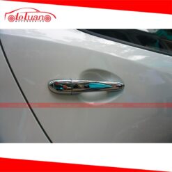 Ốp tay cửa xe Mazda 2