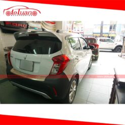 Đuôi cá cao xe Vinfast Fadil