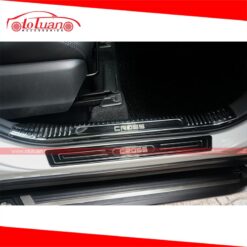 Nẹp bước chân xe Toyota Cross titan