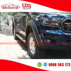 Ốp cua lốp xe Ford Ranger phản quang mẫu mới