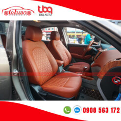 Bọc ghế da kết hợp đổi màu nội thất cho xe Hyundai Avante 2012