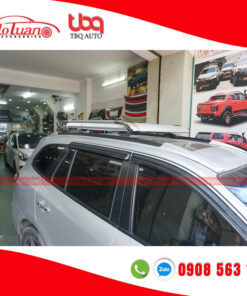 Hyundai Santafe 2010 lắp giá để hàng