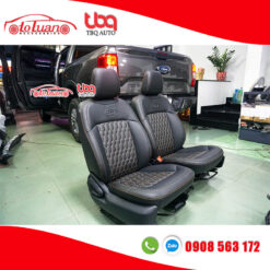 Bọc ghế da xe Ford Ranger 2023 màu đen kiểu may độc đáo