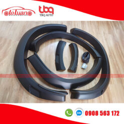 Ốp cua lốp Ford Ranger 2023 RBS không đinh