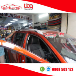 Baga mui dọc xe Ford Ranger 2023