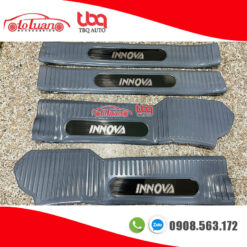 Ốp nẹp cửa xe Toyota INNOVA 2024 (phần nhựa)