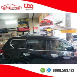 Nissan Terra lắp baga giá nóc chở hàng