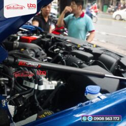 Ty hỗ trợ mở nắp capo xe Ford Ranger Raptor 2023