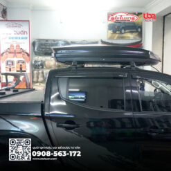 Cốp nóc phi thuyền trên xe Mitsubishi Triton