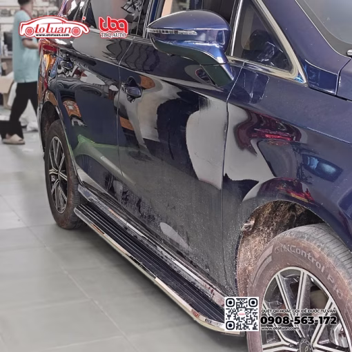 Bậc bước chân xe BYD M6