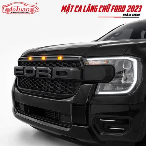 Mặt ca lăng chữ FORD 2023 màu đen