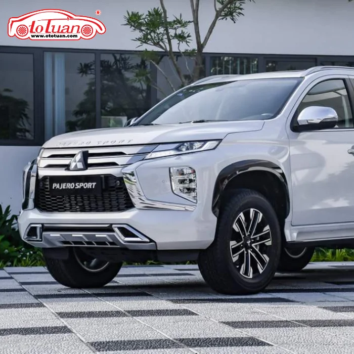 Thiết kế ngoại thất Mitsubishi Pajero Sport thế hệ hiện hành